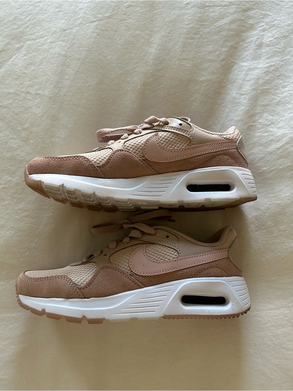 Nike Women’s Air Max Sneaker in blush and pink suede. - Picture 2 of 6